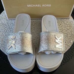 NEW MICHAEL KORS platform glitter silver sandals 9